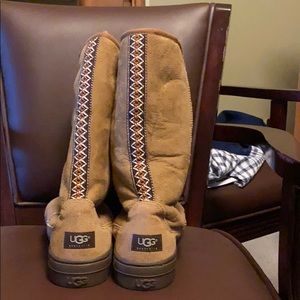 UGG boots barely worn.